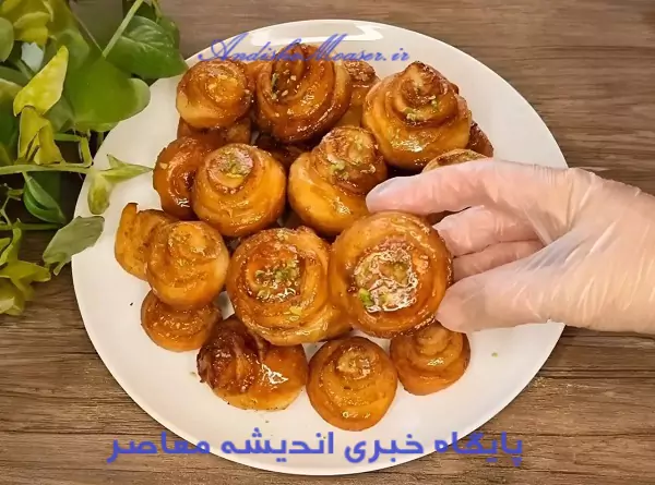 طرز تهیه رول دارچینی شیرینی