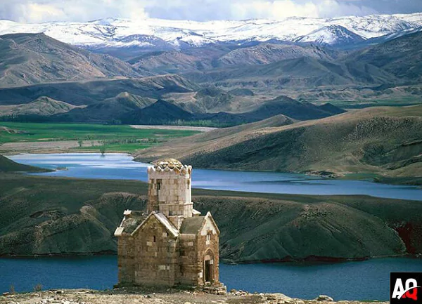 بازدید از کلیسای زور زور ماکو را از دست ندهید
