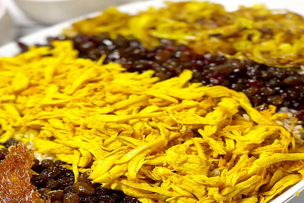 طرز تهیه رشته پلو با خرما شیک و مجلسی به روش اصیل ایرانی