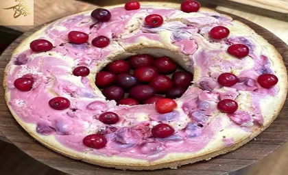 طرز تهیه کیک آلبالو پنیری خوشمزه و مخصوص به روش قنادی