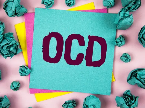 افراد مبتلا به OCD بخوانند |توصیه های روشن در مورد چگونگی غلبه بر افکار مزاحم در مورد آسیب رساندن به مردم