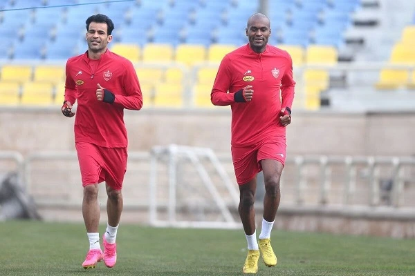 محمد گندمی گلر جوان پرسپولیس مصدوم شد