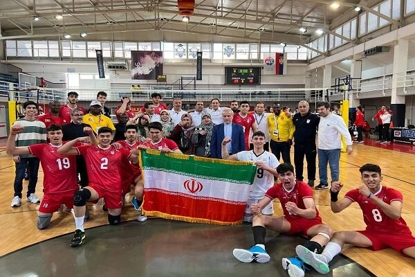 تیم والیبال دانش آموزی ایران با شکست چین‌تایپه فینالیست شد