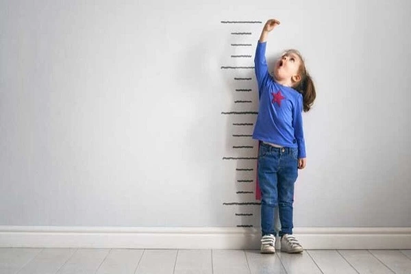ویتامین D به تراکم و استحکام استخوان‌ها کمک می کند