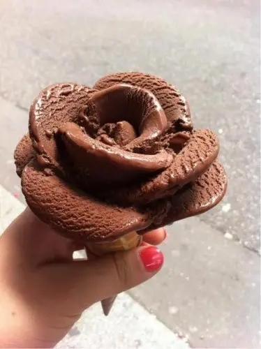 یک ژله بستنی خوشگل و راحت ، مناسب مهمونی اینجوری درست میشه + فیلم