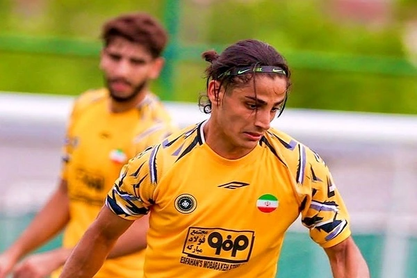 حسین نژاد نمی‌تواند سپاهان را در بازی با پرسپولیس همراهی کند