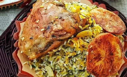 اینقدر نپرس ناهار چی درست کنم/ طرز تهیه باقالی پلو با مرغ خوشمزه و مجلسی زعفرانی برای ۴ نفر