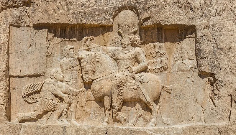 آخرین حکومت پیش از ورود اسلام به ایران کدام است