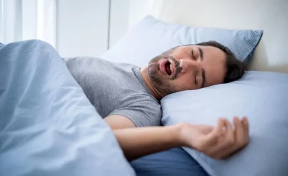 چگونه در کمتر از یک دقیقه بخوابیم؟ تکنیک ۴-۷-۸ برای یک خواب راحت