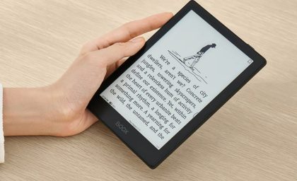 Amazon Kindle Paperwhite به تازگی یک رقیب جالب جدید پیدا کرده است