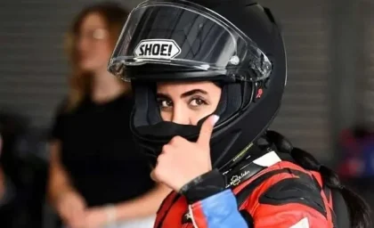 آرزو عابدینی جذاب ترین خانم موتورسوار ایرانی در جهان + عکس های سوپرمدلی و جذاب! | رصد روز