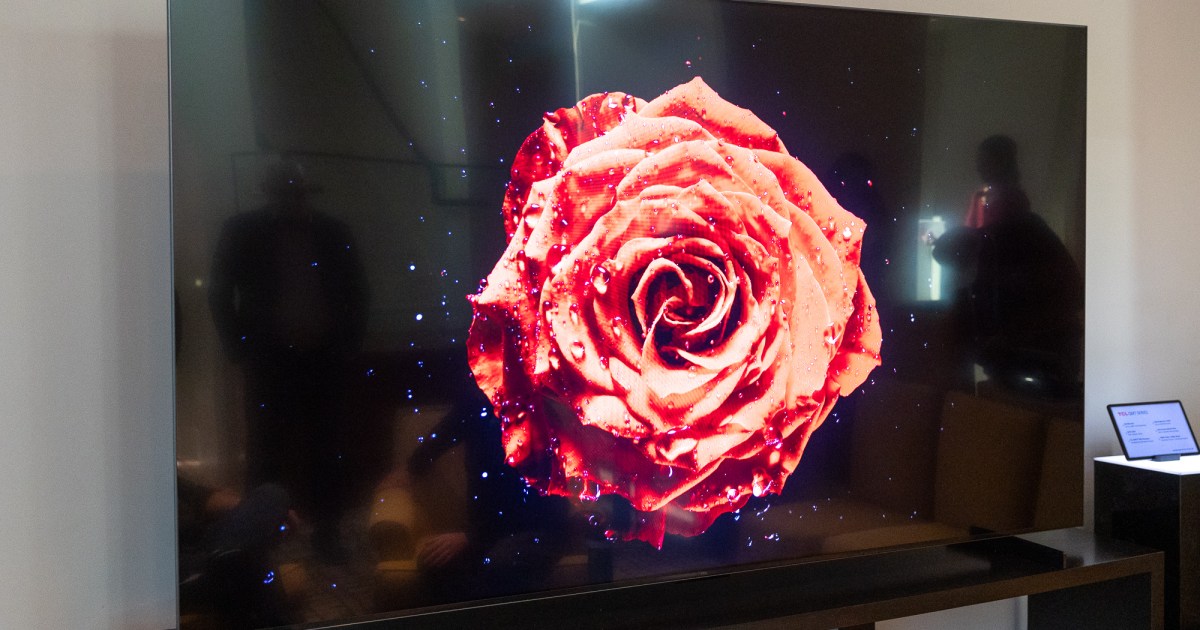 این تلویزیون 55 اینچی QLED از TCL به تازگی از 800 دلار به 500 دلار کاهش یافته است.