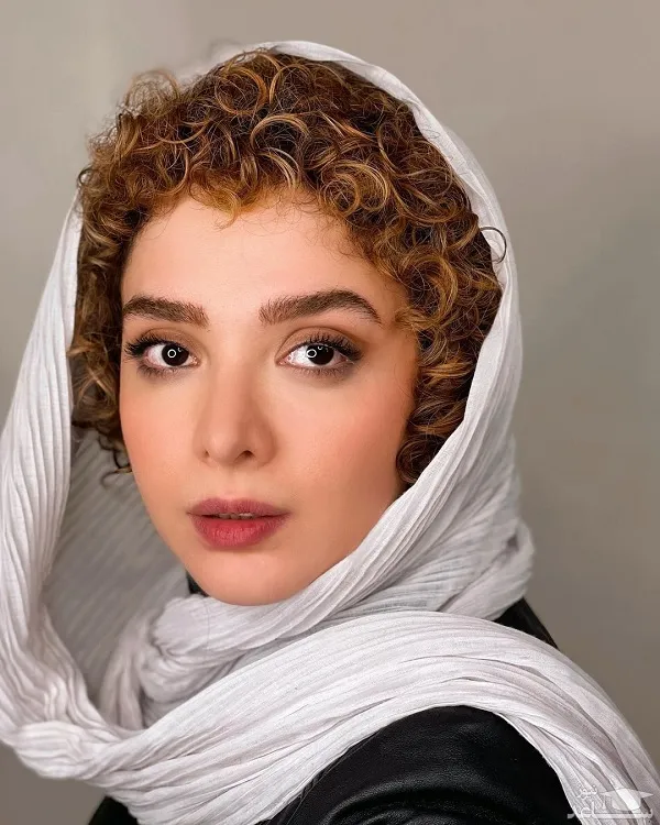 سلفی جدید المیرا دهقانی در ماشین+ عکس | رصد روز