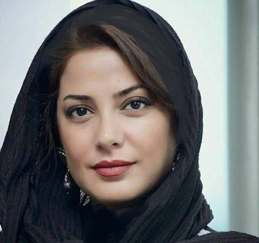 مانتوهای باحجاب و اعیانی طناز طباطبایی+ عکس | رصد روز