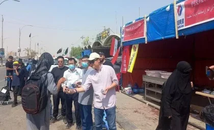موکب چینی‌ها در پیاده‌روی اربعین