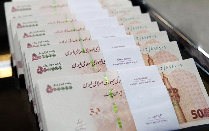 واریز ۸/۷۰۰/۰۰۰ به حساب کارمندان دولت در روز دوشنبه