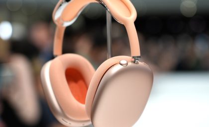اپل رنگ‌های جدید AirPods Max را معرفی کرد، بنابراین مدل‌های قدیمی از تخفیف برخوردار می‌شوند