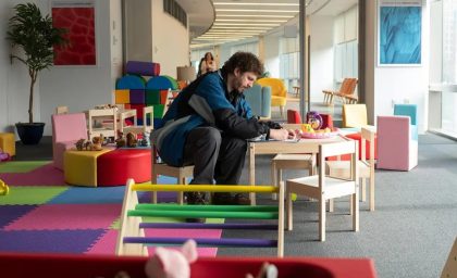 اگر مجبور به تماشای یک برنامه Hulu در سپتامبر هستید، این یکی را پخش کنید
