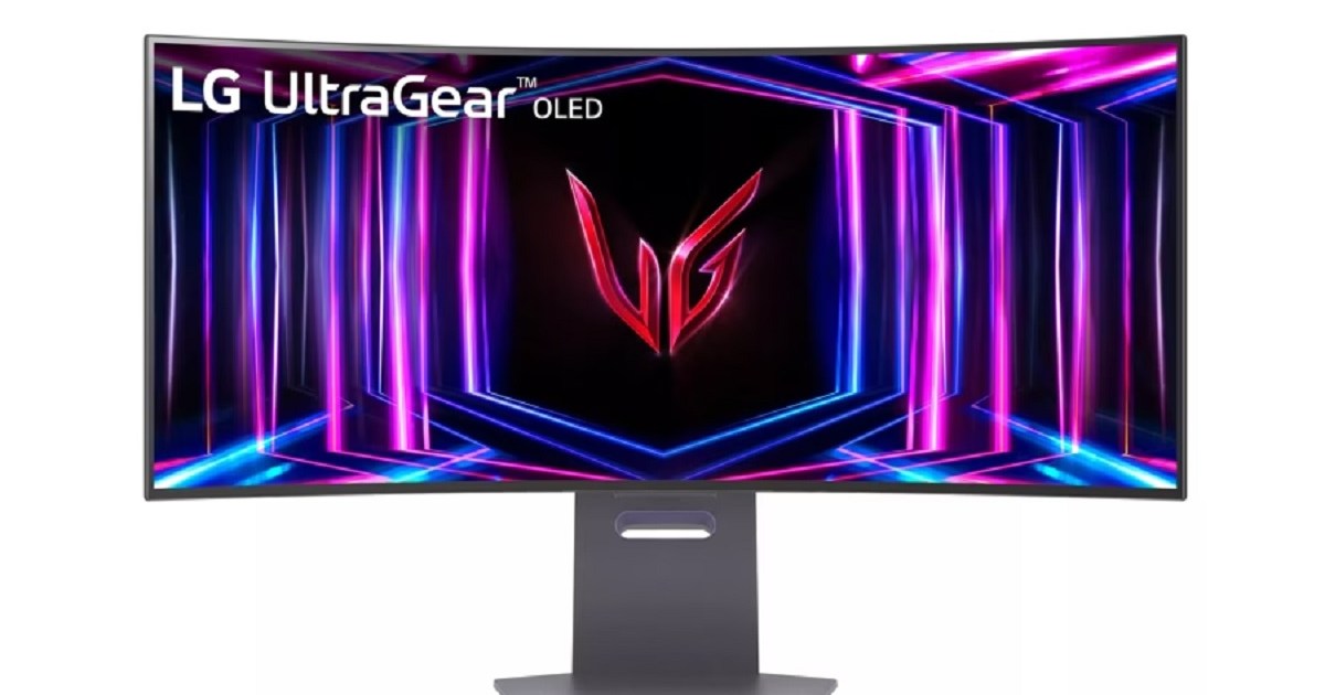 این مانیتور بازی ال‌جی OLED معمولاً 1300 دلار قیمت دارد — امروز 700 دلار است.