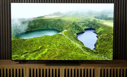 بررسی LG C4 OLED: همه باید یکی داشته باشند