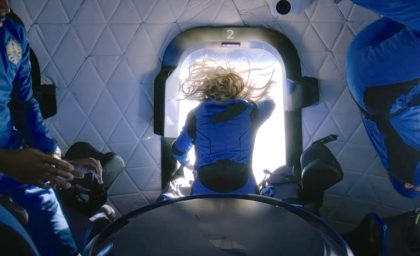 تبلیغ سینمایی Blue Origin را برای سفر گردشگری فضایی آن تماشا کنید