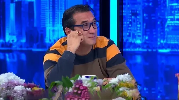 خداداد عزیزی به سوگ پدر نشست+ عکس | رصد روز