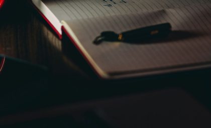 شفای شرم و آسیب از طریق نوشتن و خواندن