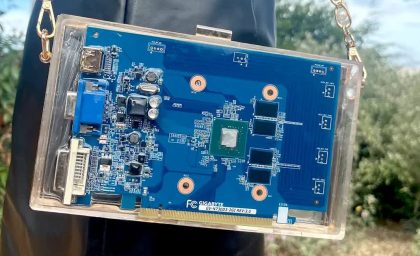 شما می توانید کیف GPU ویروسی را با قیمت 40 دلار بسازید
