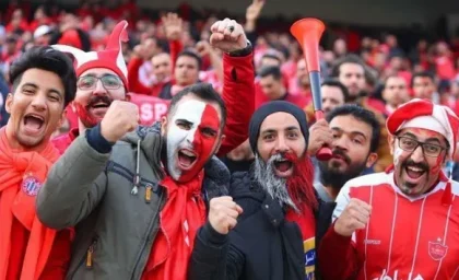طرفداران پرسپولیس دست از سر رضاییان بر نمی دارند+ ویدیو | رصد روز