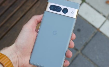 پیکسل 9 پرو را فراموش کنید. به همین دلیل است که Pixel 7 Pro خود را نگه می‌دارم