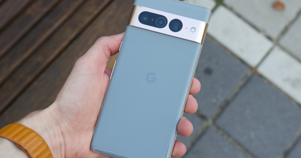 پیکسل 9 پرو را فراموش کنید. به همین دلیل است که Pixel 7 Pro خود را نگه می‌دارم