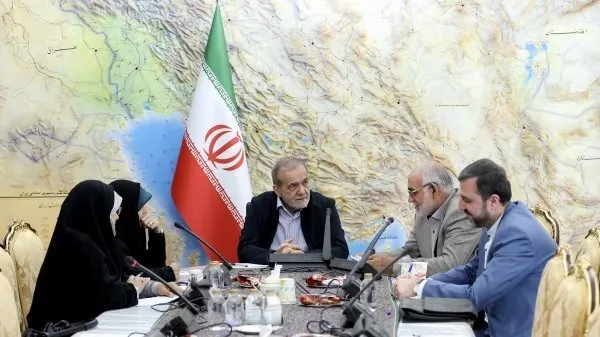دیدار پزشکیان با اعضای کمیته ناآرامی‌های سال ۱۴۰۱ | رصد روز