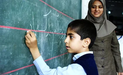 خبر مهم درباره معلمان بازنشسته در سال ۱۴۰۴
