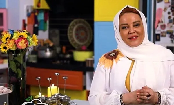 علاقه زیاد بهاره رهنما به گل آفتابگردان+ عکس | رصد روز