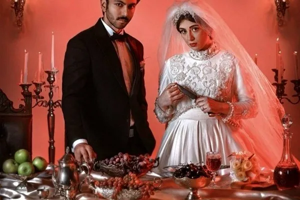 پخش آهنگ خواننده زن آن‌ورِ آبی در سریال گردن‌زنی | رصد روز