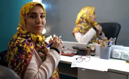 ژیلا صادقی علی کریمی را با خاک یکسان کرد+ ویدیو | رصد روز