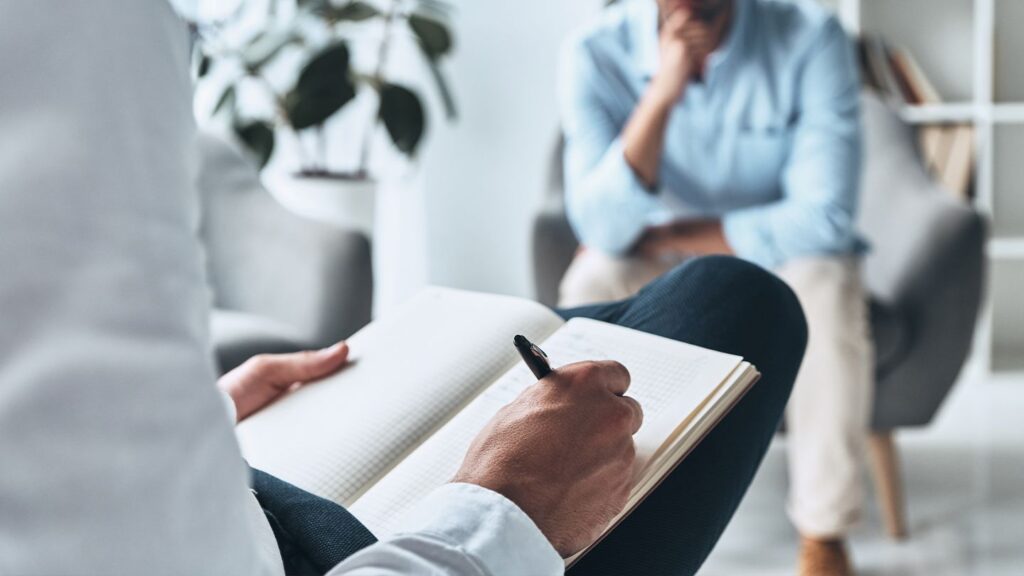 چرا باید از روانشناس کمک بگیرید؟