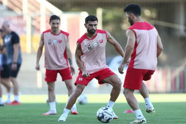 اخبار نقل و انتقالات پرسپولیس | پنجره زمستانی با حرف های بادامکی در لیست پرسپولیس