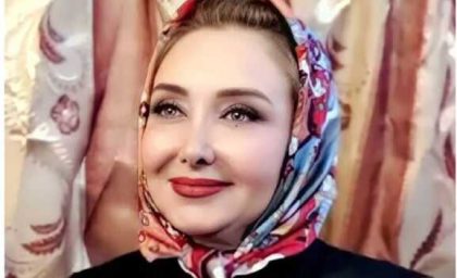 کتایون ریاحی عکس باورنکردنی از خودش در تیپ خانم بس و شیرین در پشت صحنه سریال پس از باران سال 79 منتشر کرد
