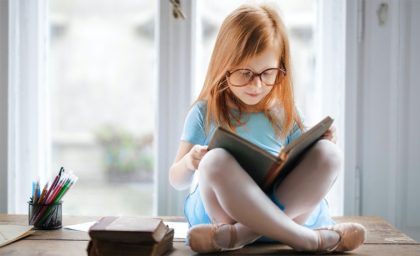 اهمیت کتابخوانی در دوران کودکی و نوجوانی