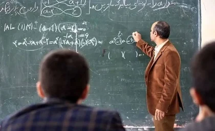 چرا ۴۸ هزار معلم بازنشسته هنوز امتیازات رتبه‌بندی خود را دریافت نکرده‌اند؟