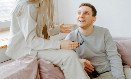 ابراز احساسات بدون اینکه شریک زندگی خود را تحت تأثیر قرار دهید