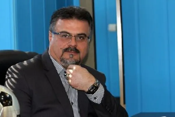 استقلال مدیرعامل/مدیرعامل استقلال تصمیم جذب مهاجم را به سرمربی واگذار کرد