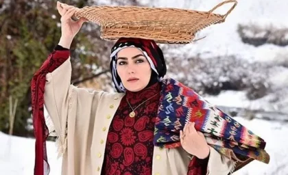 تیپ ساده هدیه بازوند بازیگر روژان سریال «نون خ»+ عکس | رصد روز