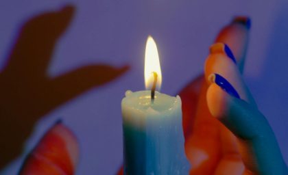 هیپنوتیزم درمانی می تواند به چه چیزی کمک کند؟