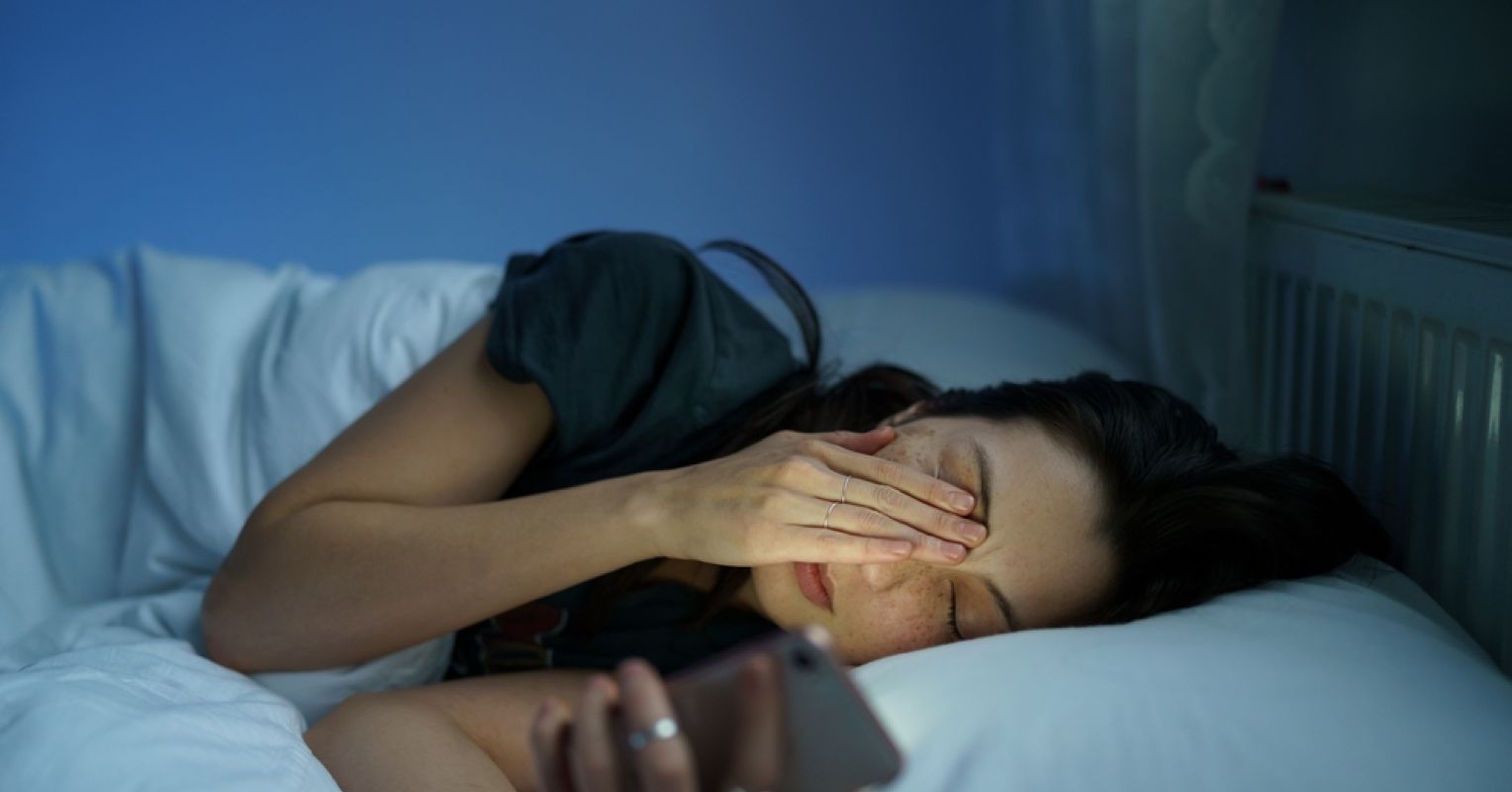 آیا استفاده از تلفن های هوشمند مشکل ساز توسط Nomophobia پیش بینی شده است؟