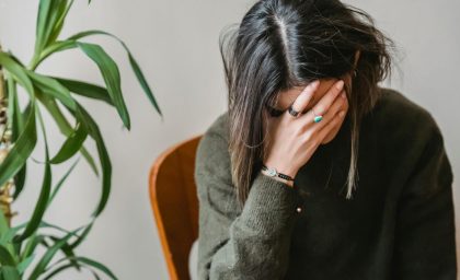 اگر فکر می کنید فرزند شما در حال برش است چه باید کرد؟