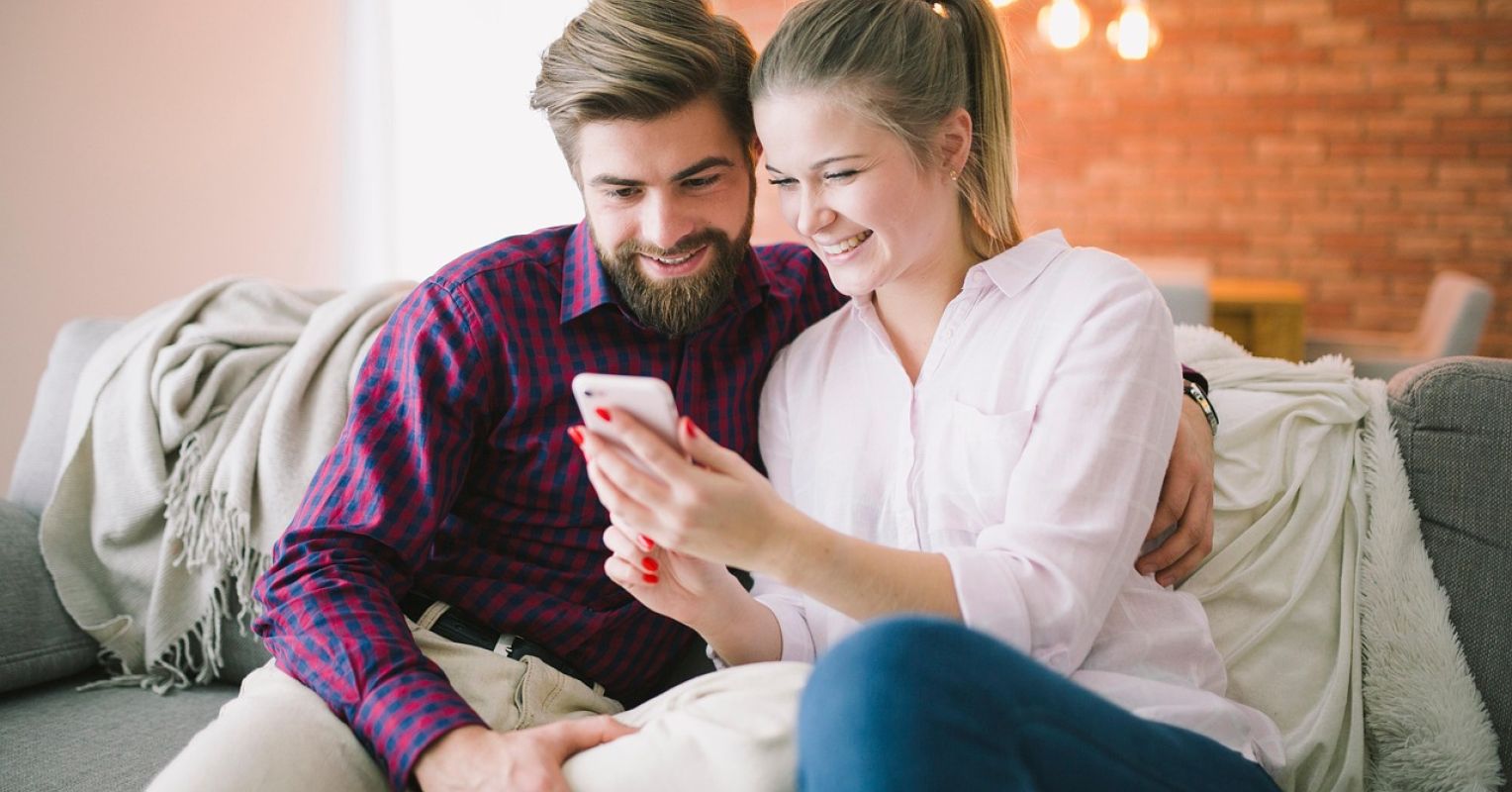 چرا صحنه دوست یابی اینقدر تاریک است؟