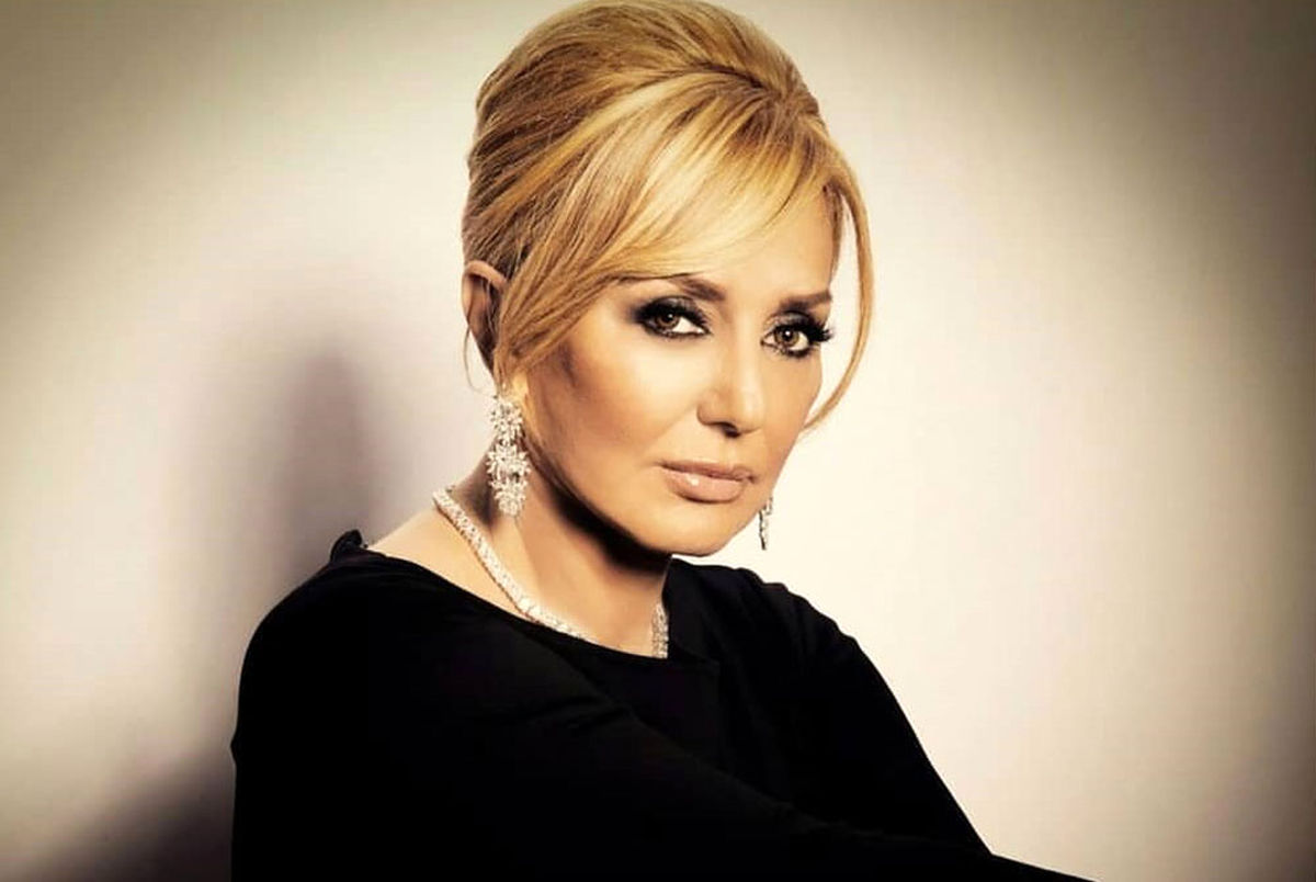 عکس قدیمی گوگوش در ۵ سالگی