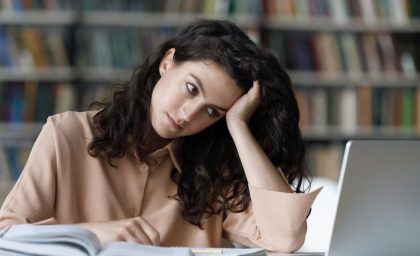 یک استراتژی ساده برای کاهش اضطراب دانشگاهی در نارساخوانی